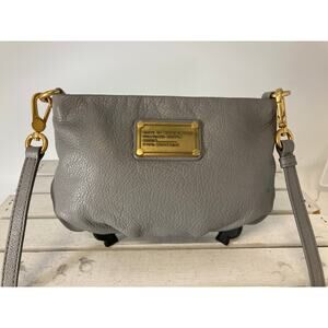 MARC BY MARC JACOBS GRAY PEBBLED LEATHER SMALL CROSSOBODY BAG